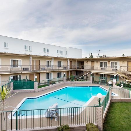 Americas Best Value Inn & Suites Άναχαϊμ Εξωτερικό φωτογραφία