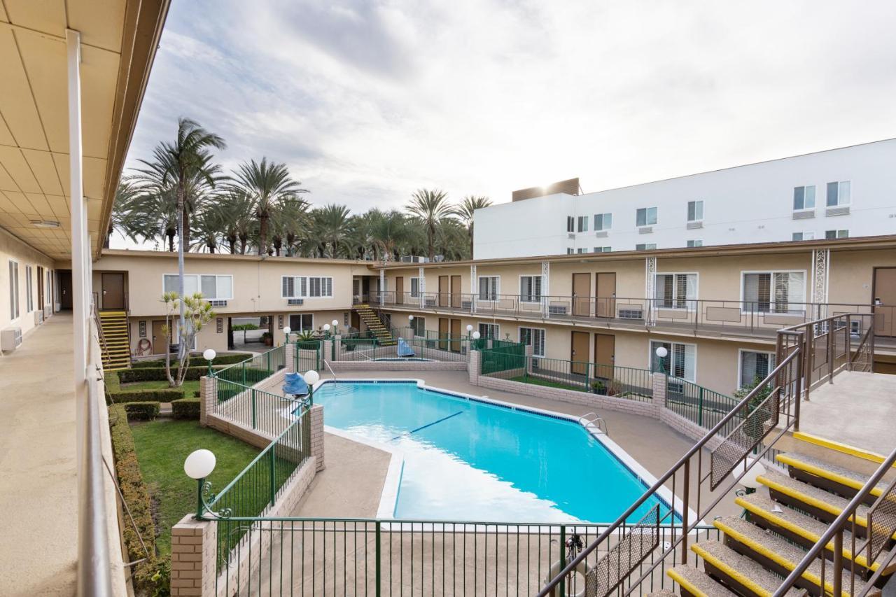 Americas Best Value Inn & Suites Άναχαϊμ Εξωτερικό φωτογραφία