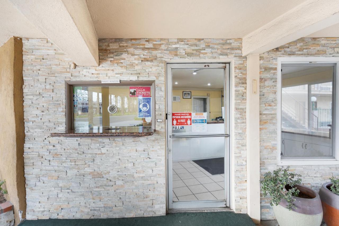 Americas Best Value Inn & Suites Άναχαϊμ Εξωτερικό φωτογραφία